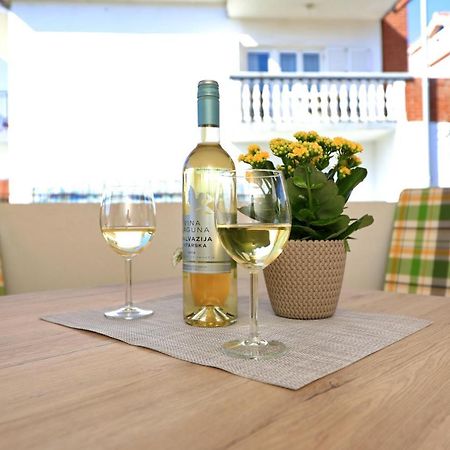 Apartman Zara Exterior foto