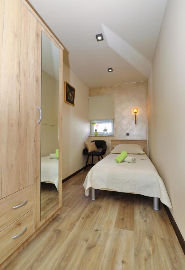 Apartman Zara Exterior foto